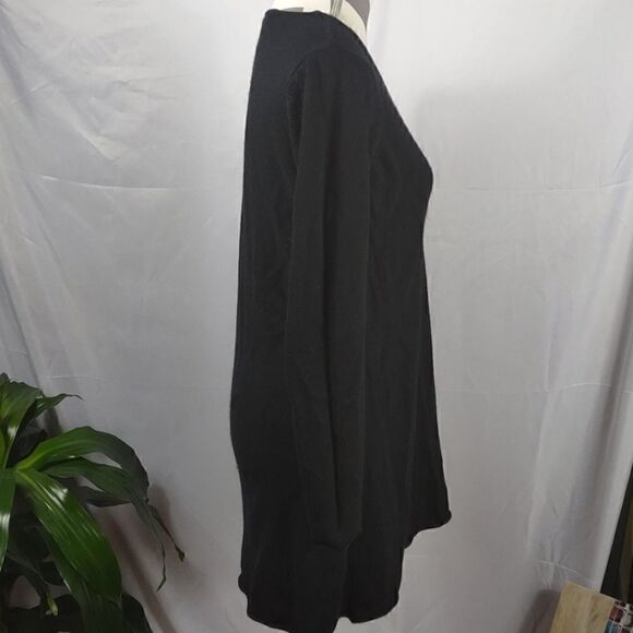 Sweater Dress - Picture 3 of 6